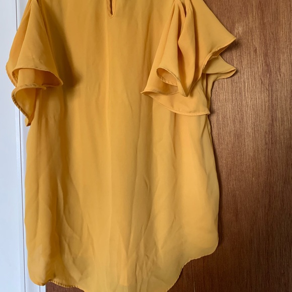 Top - Picture 2 of 2